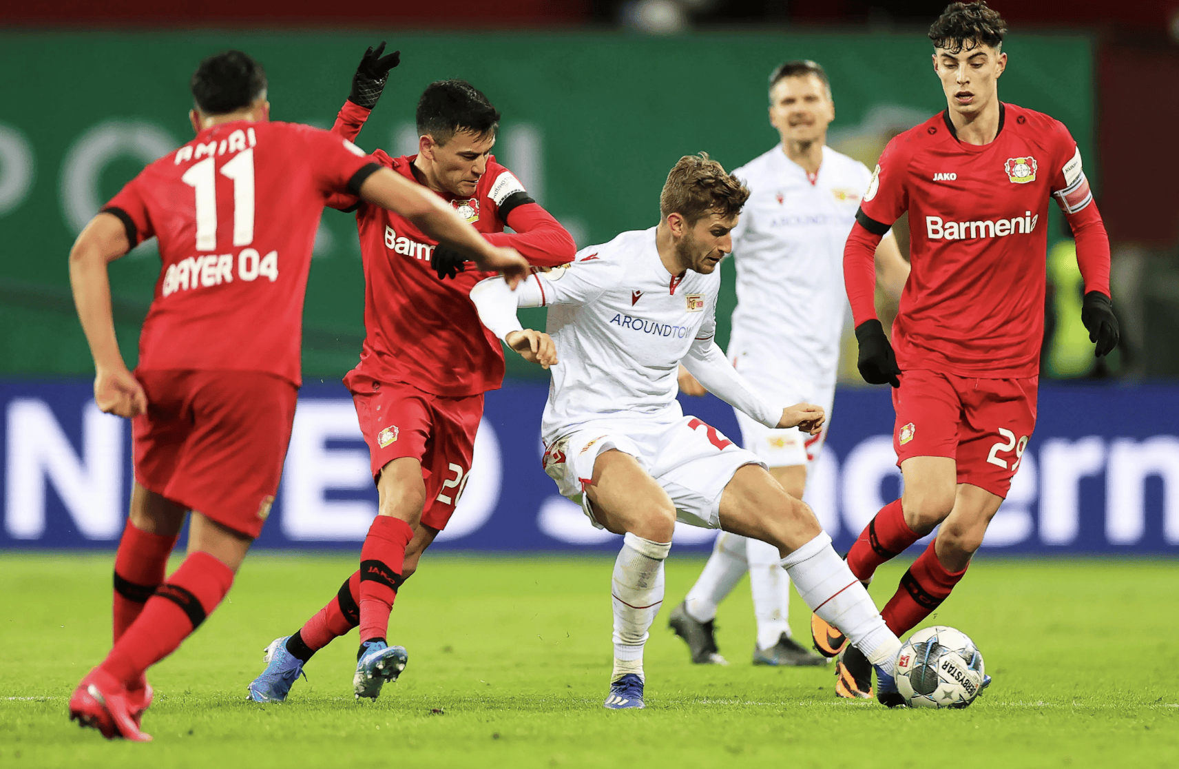 华体会官网-汉诺威与霍芬海姆一决胜负，展开激战的简单介绍  第1张